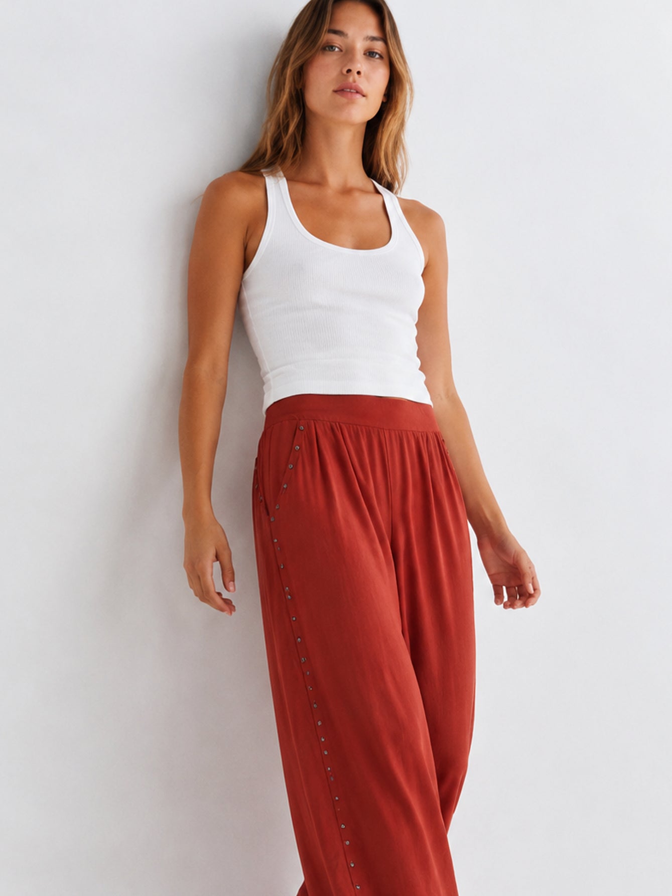 Pantalón Zayelia Teen Tachuelas Ii de mujer - foto 13