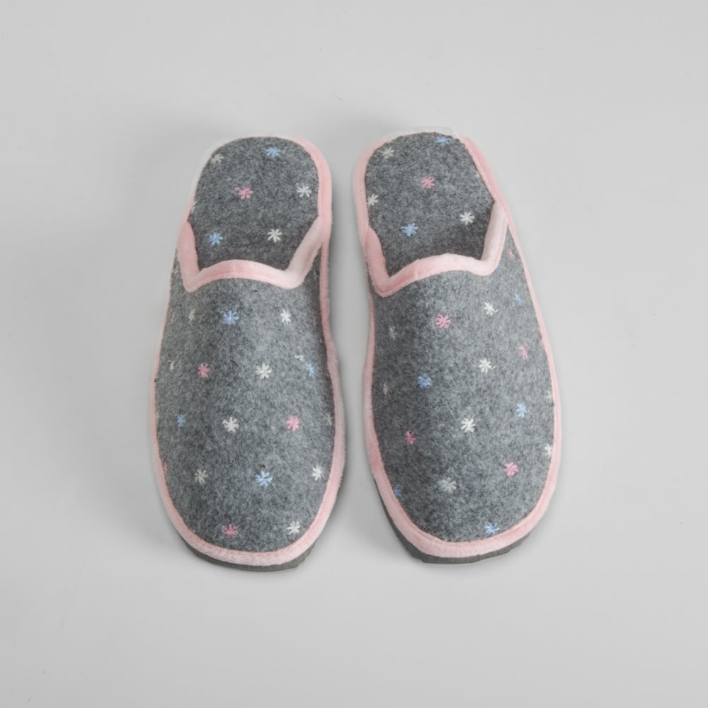 Zapatilla Casa Florecitas Gris Olyne de mujer - foto 2