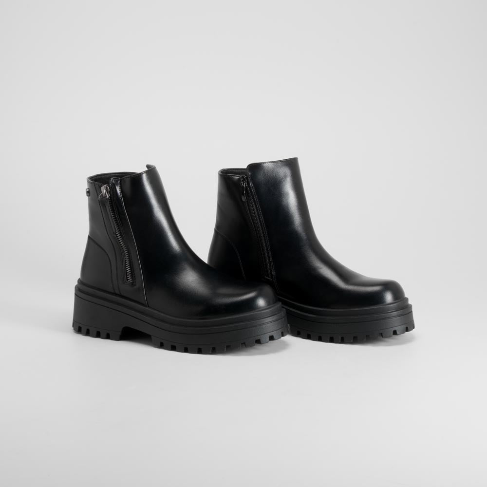 Botín Negro con Cremallera Lateral Nyc de mujer - foto 3