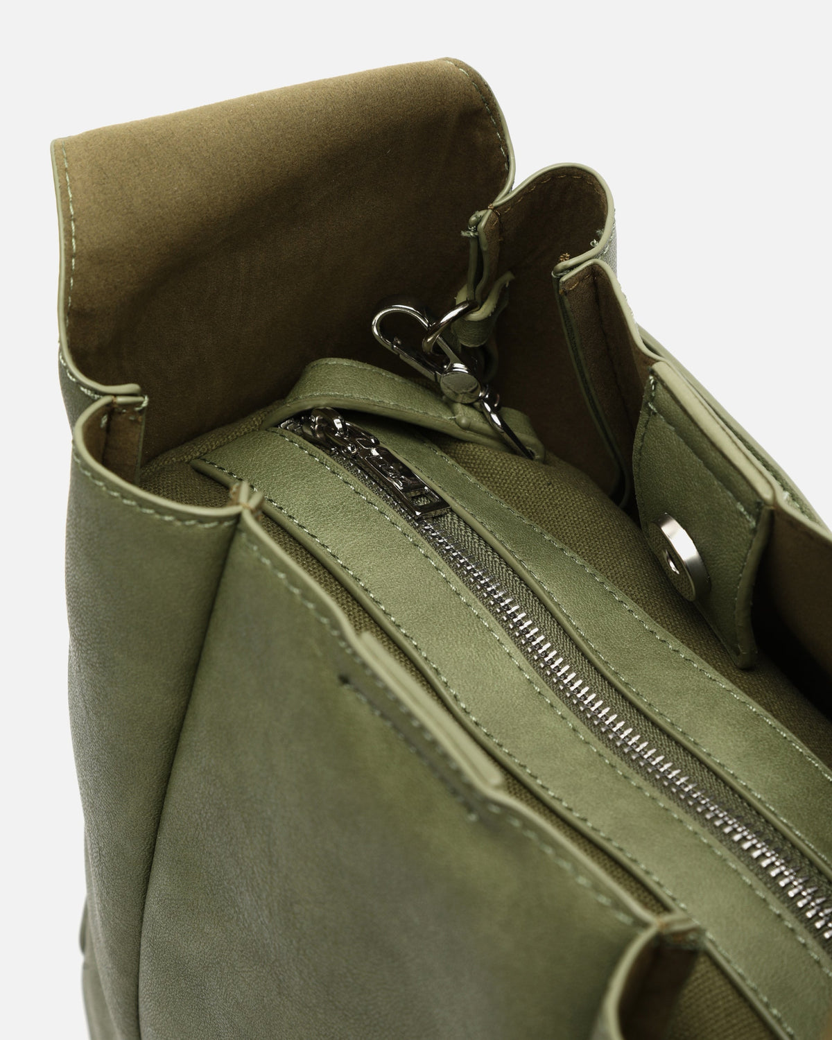 Giselina Bolso Hobo Mediano con Neceser Interior Extraíble Ed. de mujer - foto 9