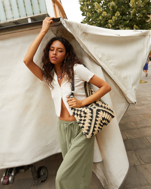 Ushu Bolso Hobo Efecto Rafia con Estampado de mujer - foto 1