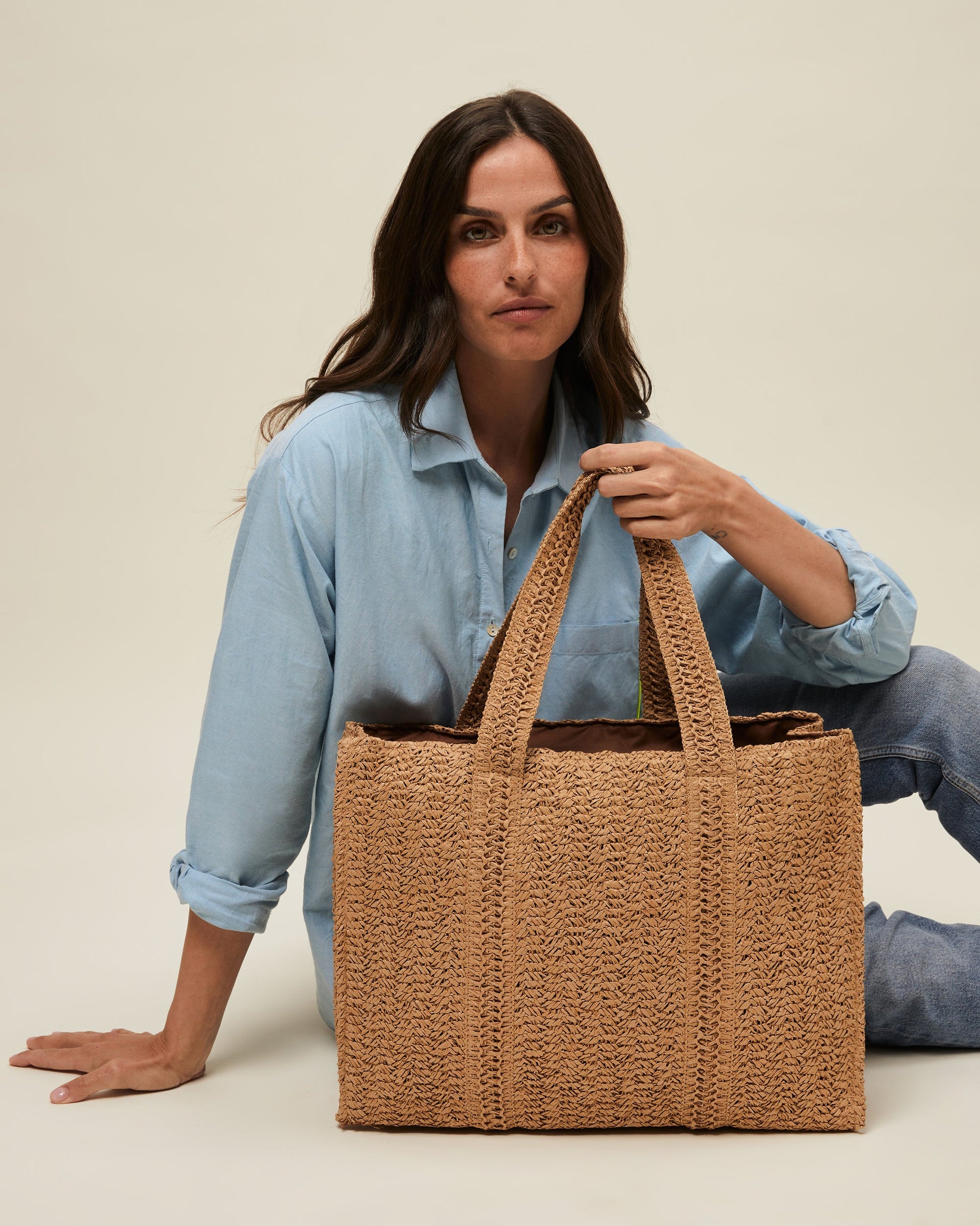 Cuadri Bolso Shopper Grande Efecto Rafia de mujer - foto 12