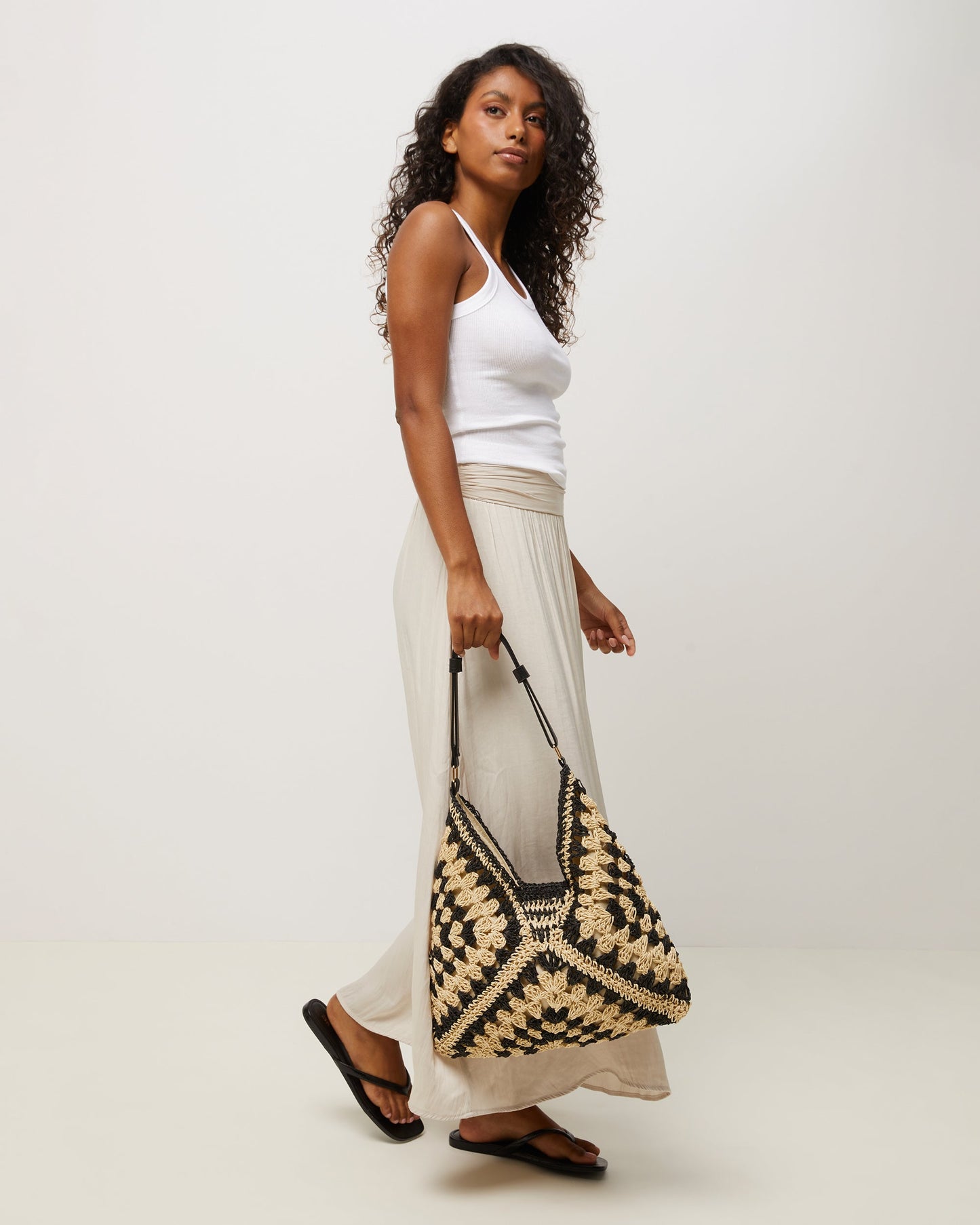 Ushu Bolso Hobo Efecto Rafia con Estampado de mujer - foto 5